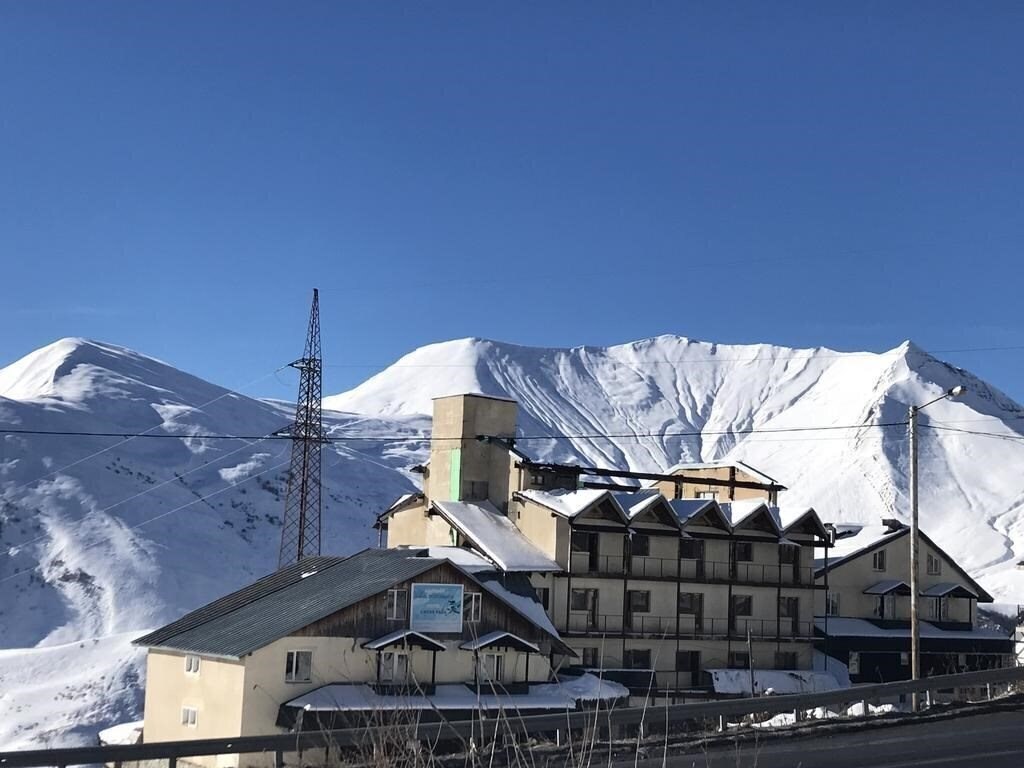 Готель Cross Pass 3*